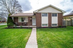 412 Regal Drive, Middlesex, ON , MLS #40597734 , Image - 1