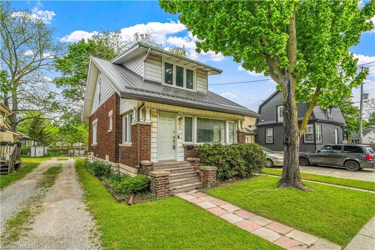 1 Barrington Avenue, London, ON, 