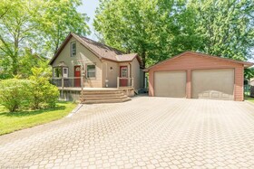 1798 Royal Crescent, Middlesex, ON , MLS #40597141 , Image - 1