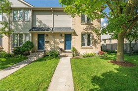 925 Lawson Road, Middlesex, ON , MLS #40600408 , Image - 1