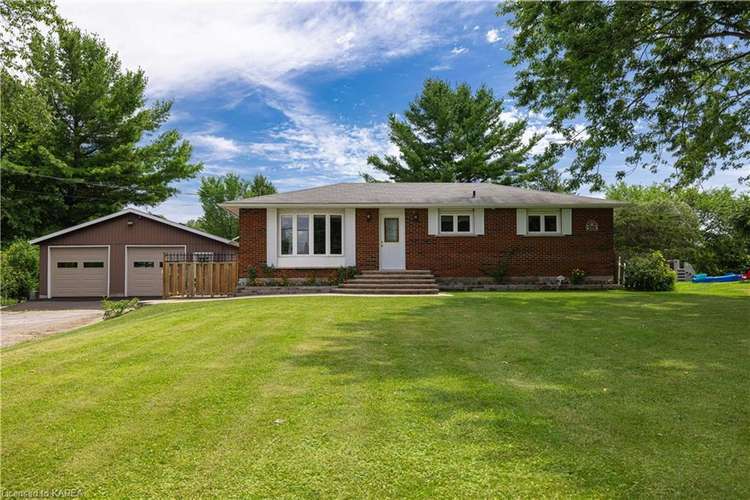 3837 Holmes Road, South Frontenac, ON, 