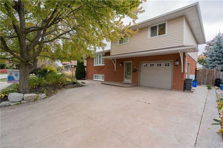 207 Christopher Drive, Cambridge, ON, 