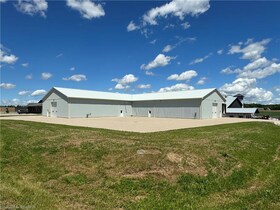 660 1st Street, Grey County, ON , MLS #40603162 , Image - 1