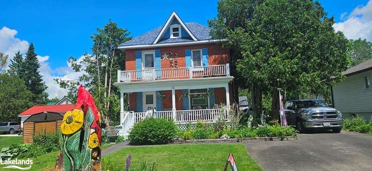 23 River Street, Severn, ON, Coldwater