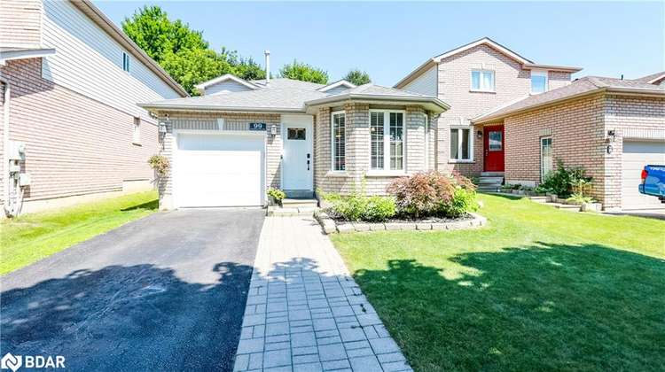 99 Churchland Drive, Barrie, ON, Holly