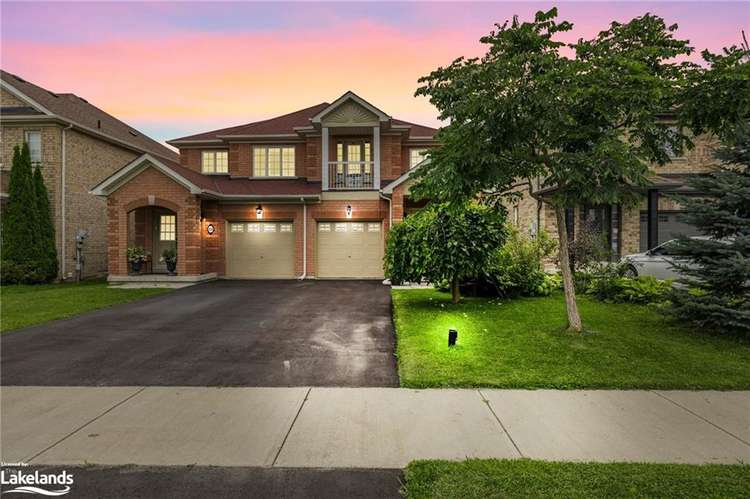 832 Sisler Avenue, Newmarket, ON, Summerhill Estates