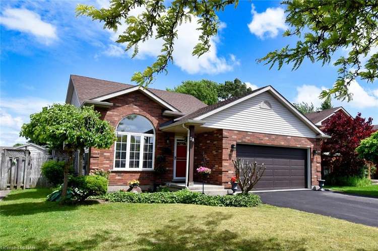 18 Westbury Drive, St. Catharines, ON, 