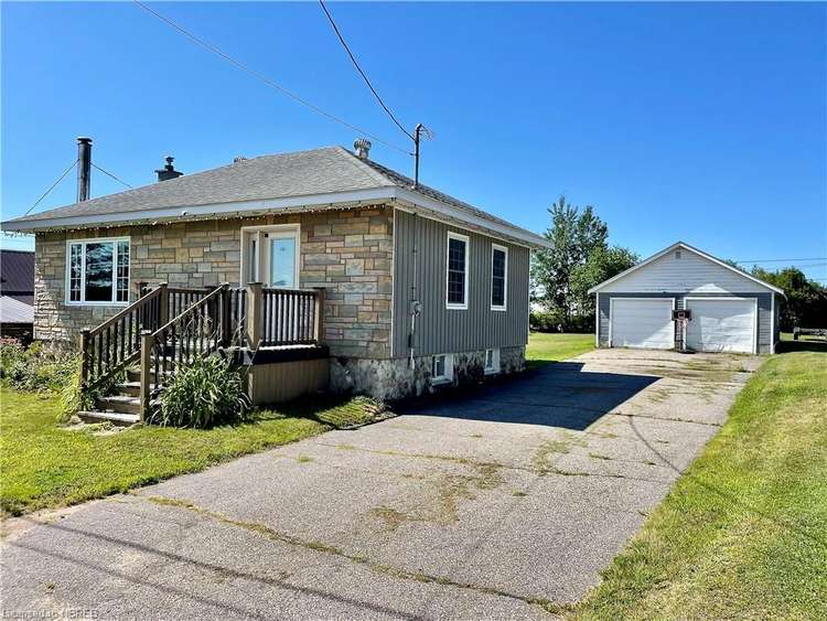 320 Fourth Street, Mattawa, ON, 