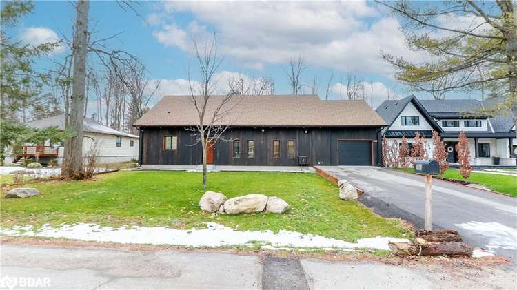 866 Kennedy Road, Innisfil, ON, Alcona