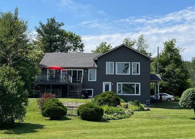 2749 Lakefield Drive, South Frontenac, ON, 