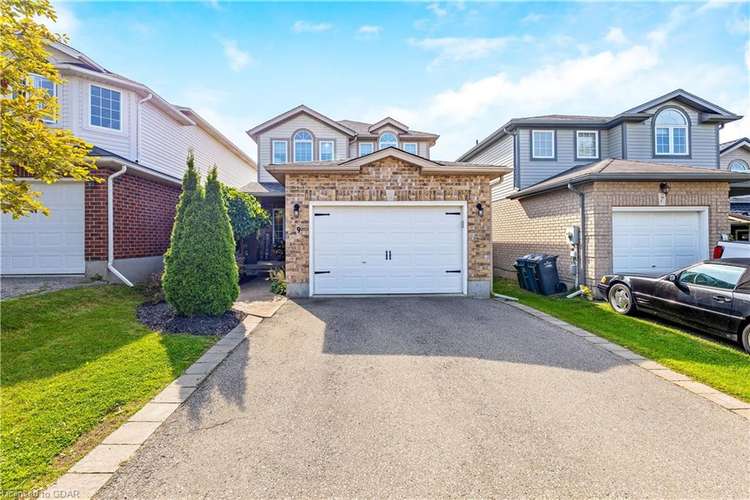 9 Warren Street, Guelph, ON, Grange Hill East