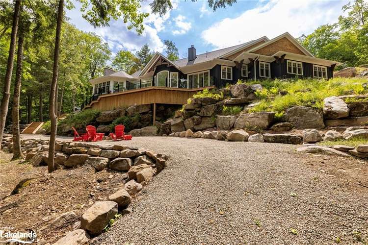 30 Bigwin Island, Lake Of Bays, ON, 