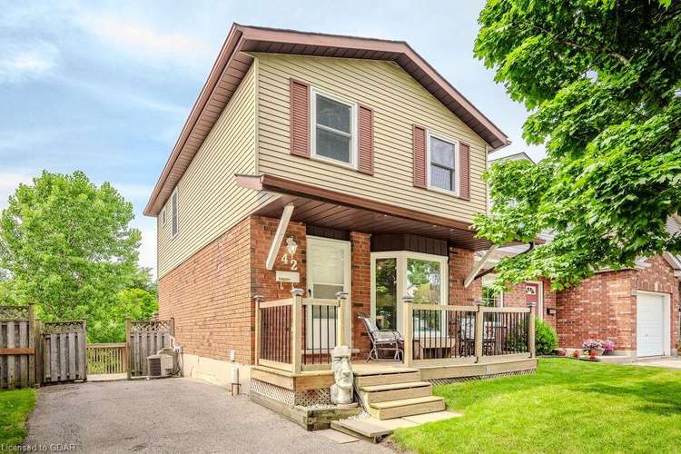 42 Chesterton Lane, Guelph, ON, Grange Hill East