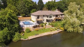 415 4th Street E, Grey County, ON , MLS #40592891 , Image - 1