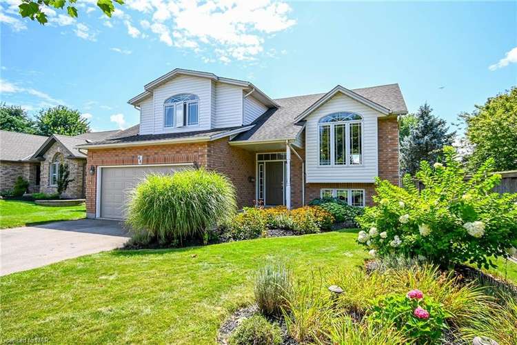 64 Sandra Drive, Pelham, ON, 