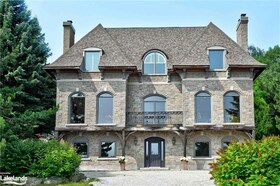 122 Arrowhead Crescent, Grey County, ON , MLS #40530926 , Image - 1