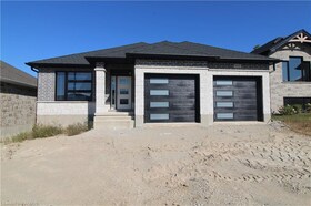918 13th Street, Grey County, ON , MLS #40586231 , Image - 1