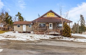 136 Victoria Street, Grey County, ON , MLS #40650236 , Image - 1