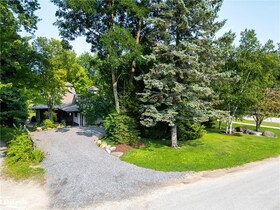 101 Margaret Street S, Grey County, ON , MLS #40621619 , Image - 1