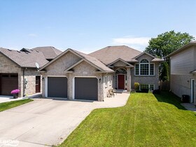 2577 7th Avenue E, Grey County, ON , MLS #40622692 , Image - 1