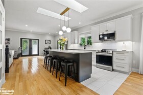 170 Lakeshore Road, Grey County, ON , MLS #40639143 , Image - 1