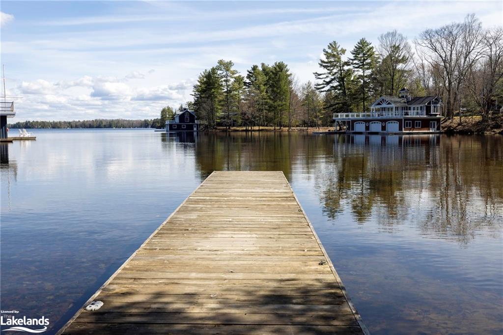 1254 Barlochan Road, Muskoka Lakes, ON, 