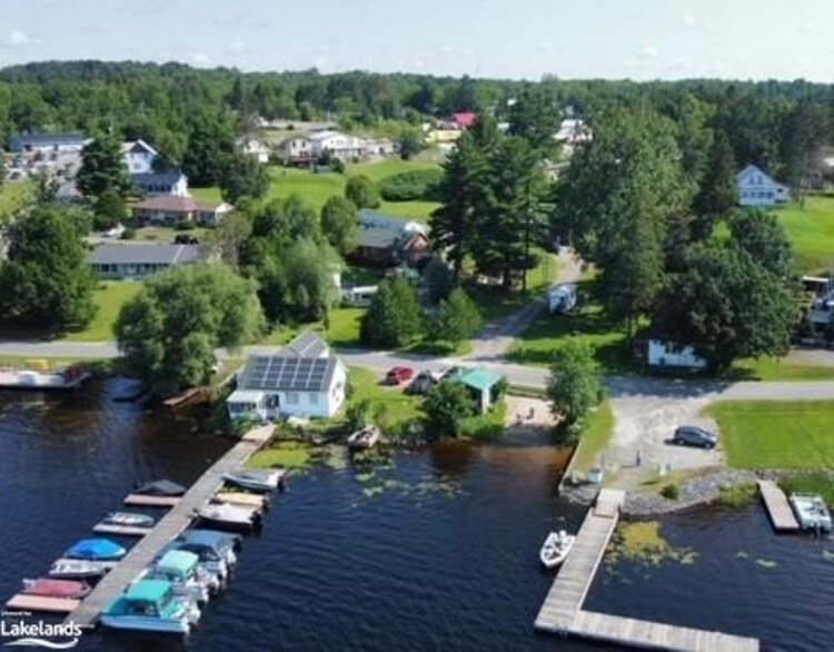 84-85 Wilson Lake Crescent, , ON, 