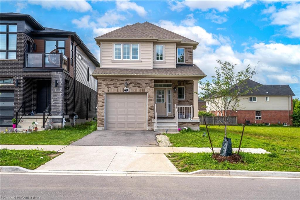 52 Monarch Woods Drive, Kitchener, ON, 