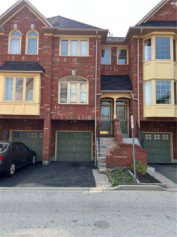 1168 Arena Road, Mississauga, ON, Applewood