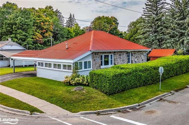 17 Edward Street, Penetanguishene, ON, Penetanguishene