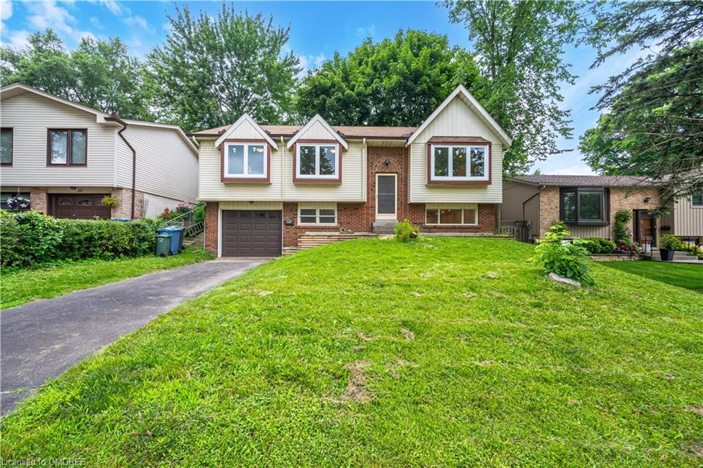 15 Woodridge Drive, Guelph, ON, Parkwood Gardens