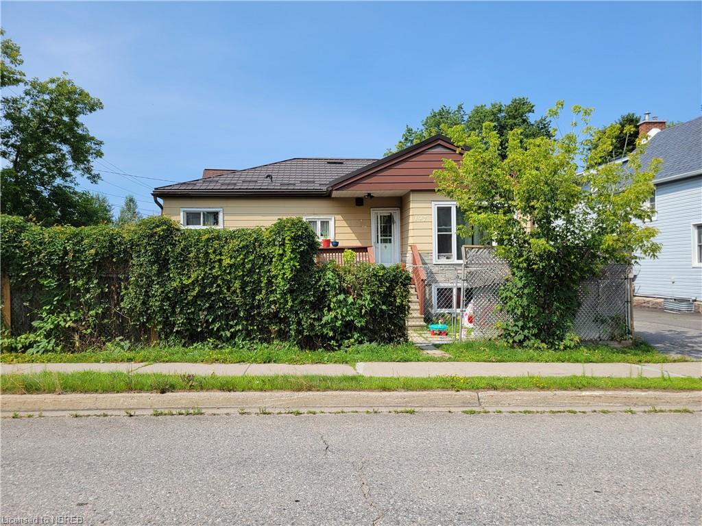 197 Fourth Avenue E, North Bay, ON, 