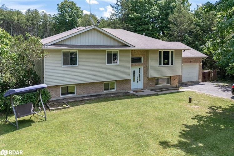 2572 Shannonville Road, Tyendinaga, ON, 