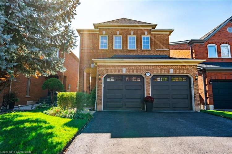 5740 Stibbard Road, Mississauga, ON, Central Erin Mills