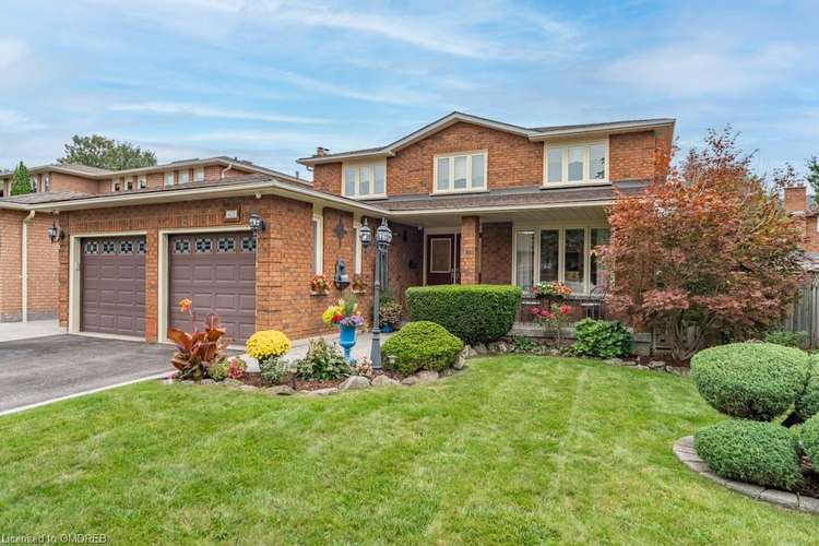 4252 Starlight Crescent, Mississauga, ON, Rathwood