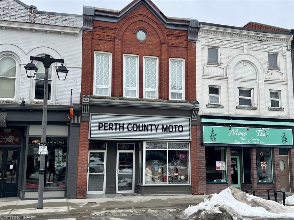 41 Market Place, Perth, ON