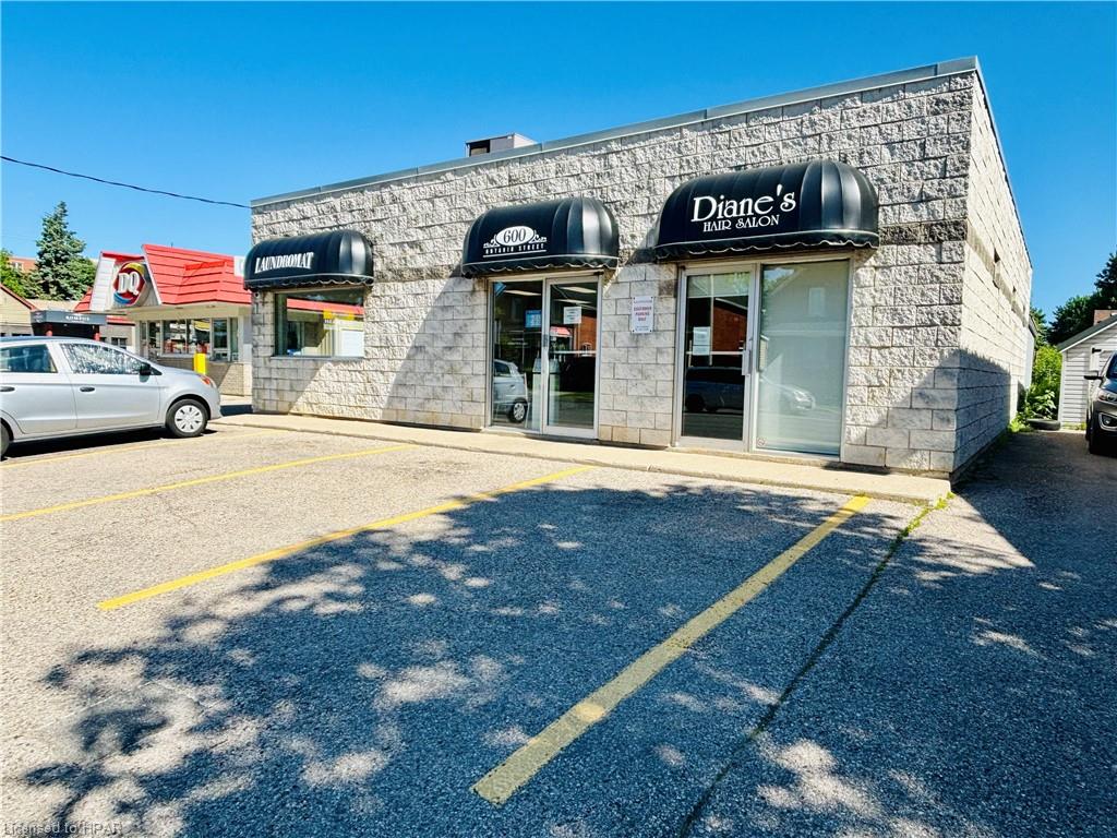 600 Ontario Street, Perth, ON