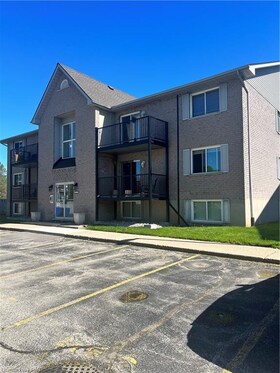50 Campbell Court Court, Perth, ON , MLS #40750078 , Image - 1
