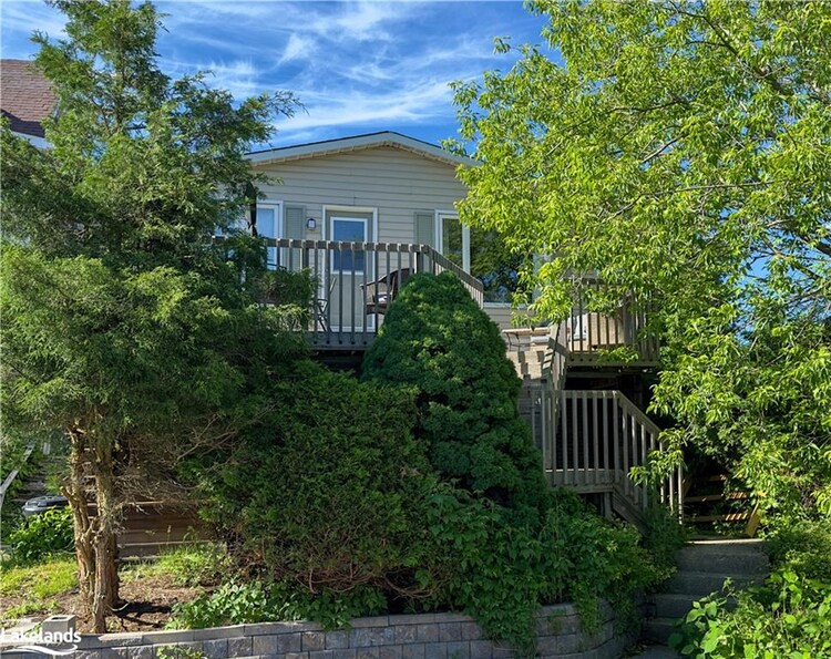 2 Belvedere Avenue, Parry Sound, ON, 