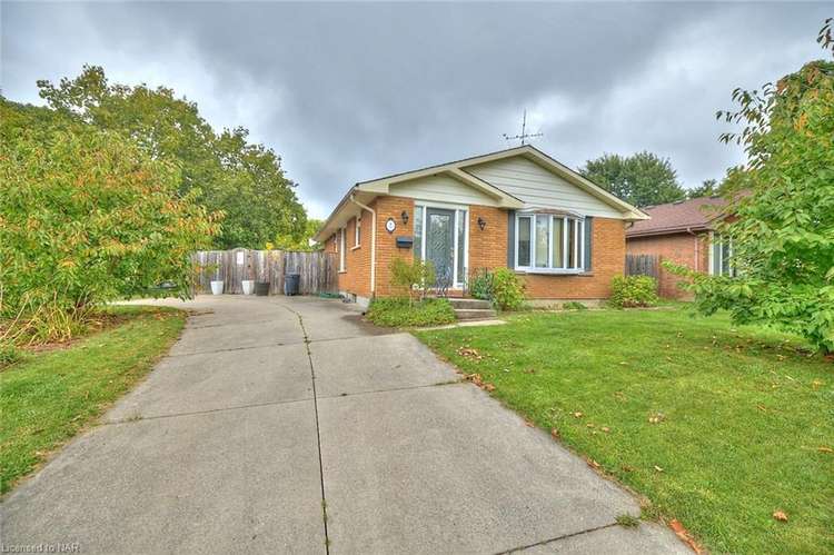 7 Carousel Circle, St. Catharines, ON, 