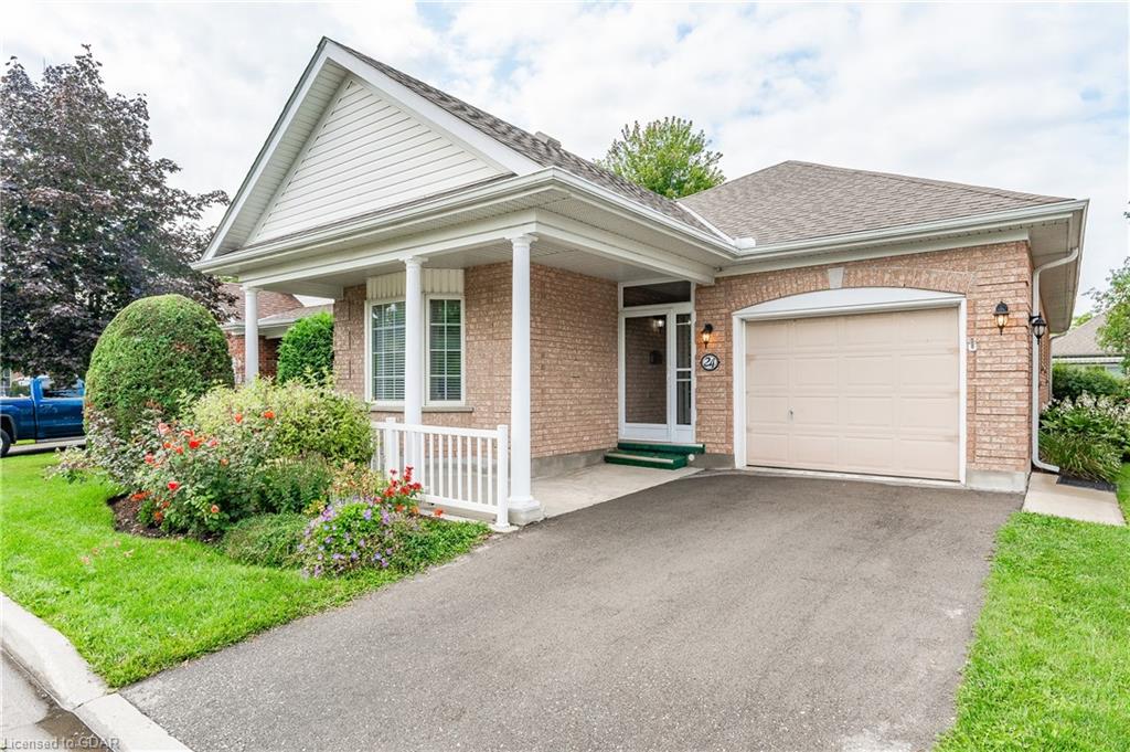 24 Beechlawn Boulevard, Guelph, ON, Village