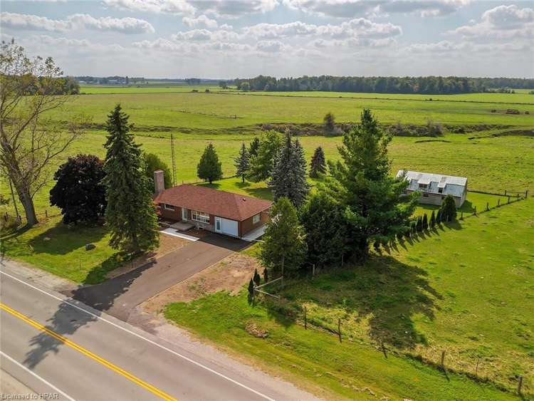 3552 Road 112, Perth South, ON, 