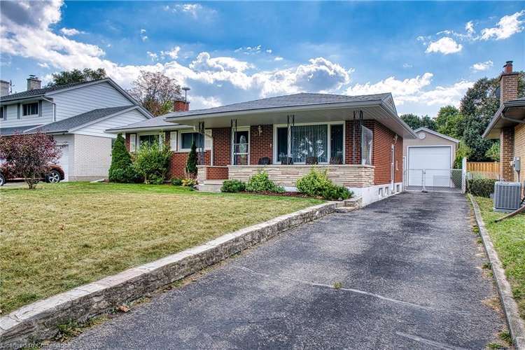 55 Crosby Drive, Kitchener, ON, 