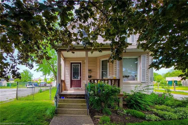 11 Carlton Street, St. Catharines, ON, 