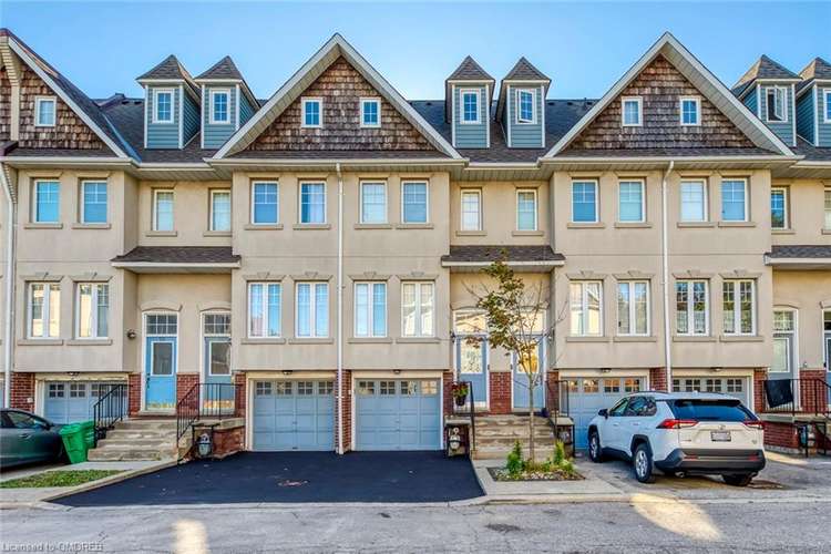 840 Dundas Street W, Mississauga, ON, Erindale