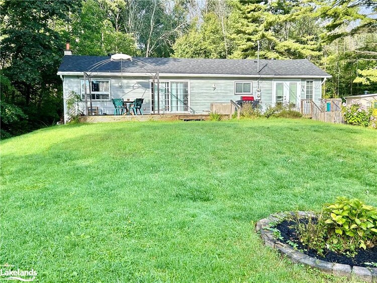 38 Bayside Avenue, Tay, ON, Rural Tay