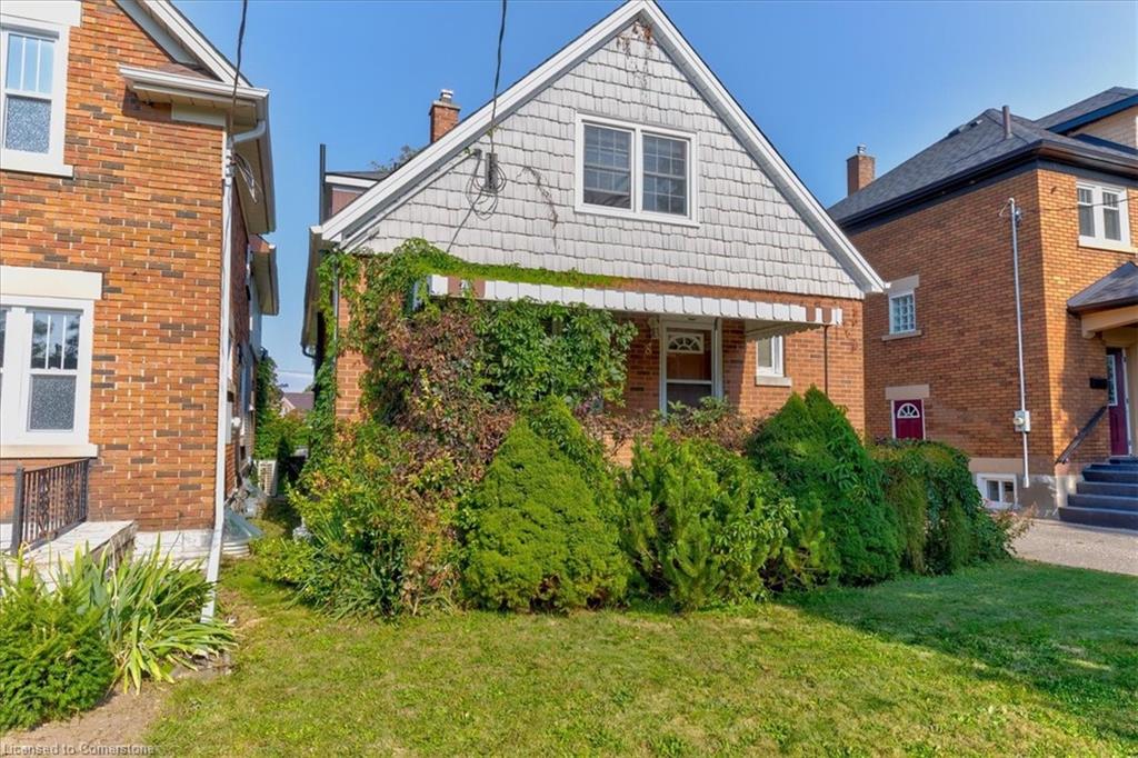 8 Onward Avenue, Kitchener, ON, 