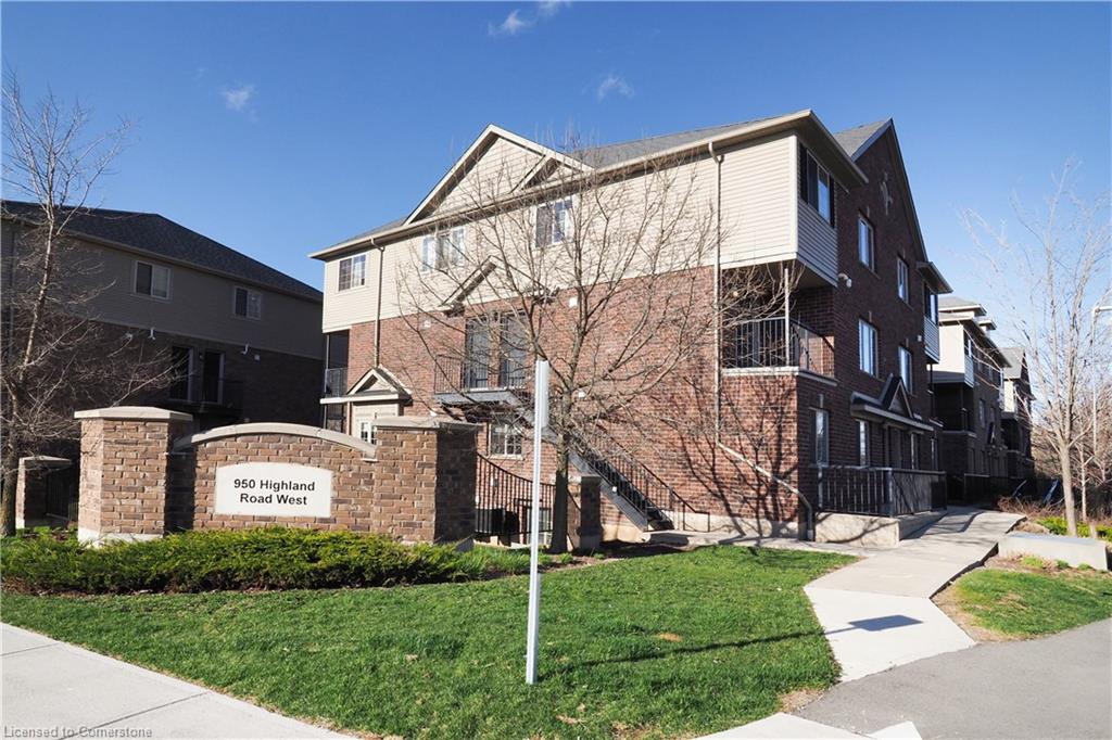 950 Highland Road W, Kitchener, ON, 