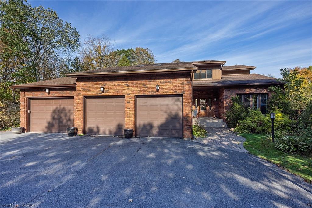 1059 Cedarwoods Drive, South Frontenac, ON, 