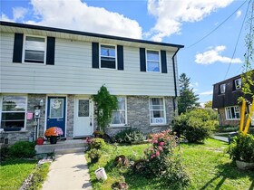 895 Oakview Avenue, Frontenac, ON , MLS #40660509 , Image - 1